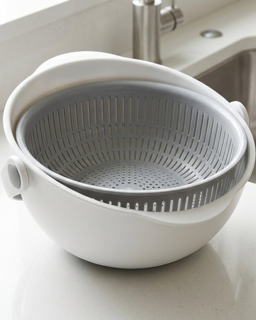 Gelto Dual Layer Rotating Vegetable Rinse Bowl 26 cm - Lifestyle view